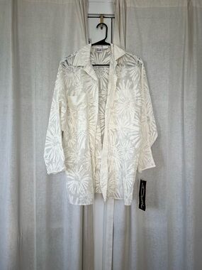 New NWT Deadstock white cream sheer blouse cover up vintage Dotti Sz M
